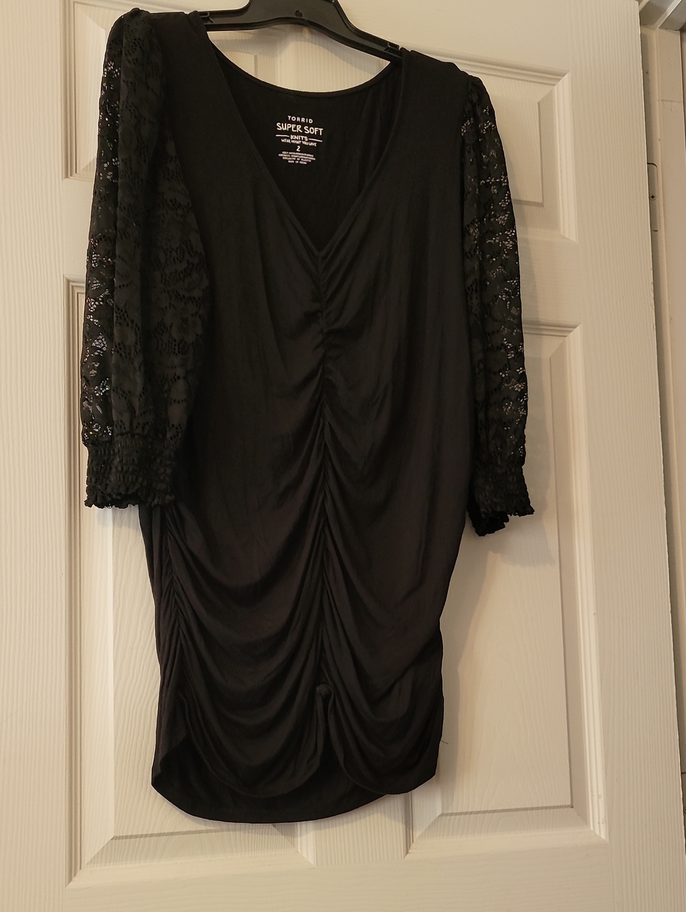 torrid Black Lace-Sleeve Ruched V-Neck Tunic Dress